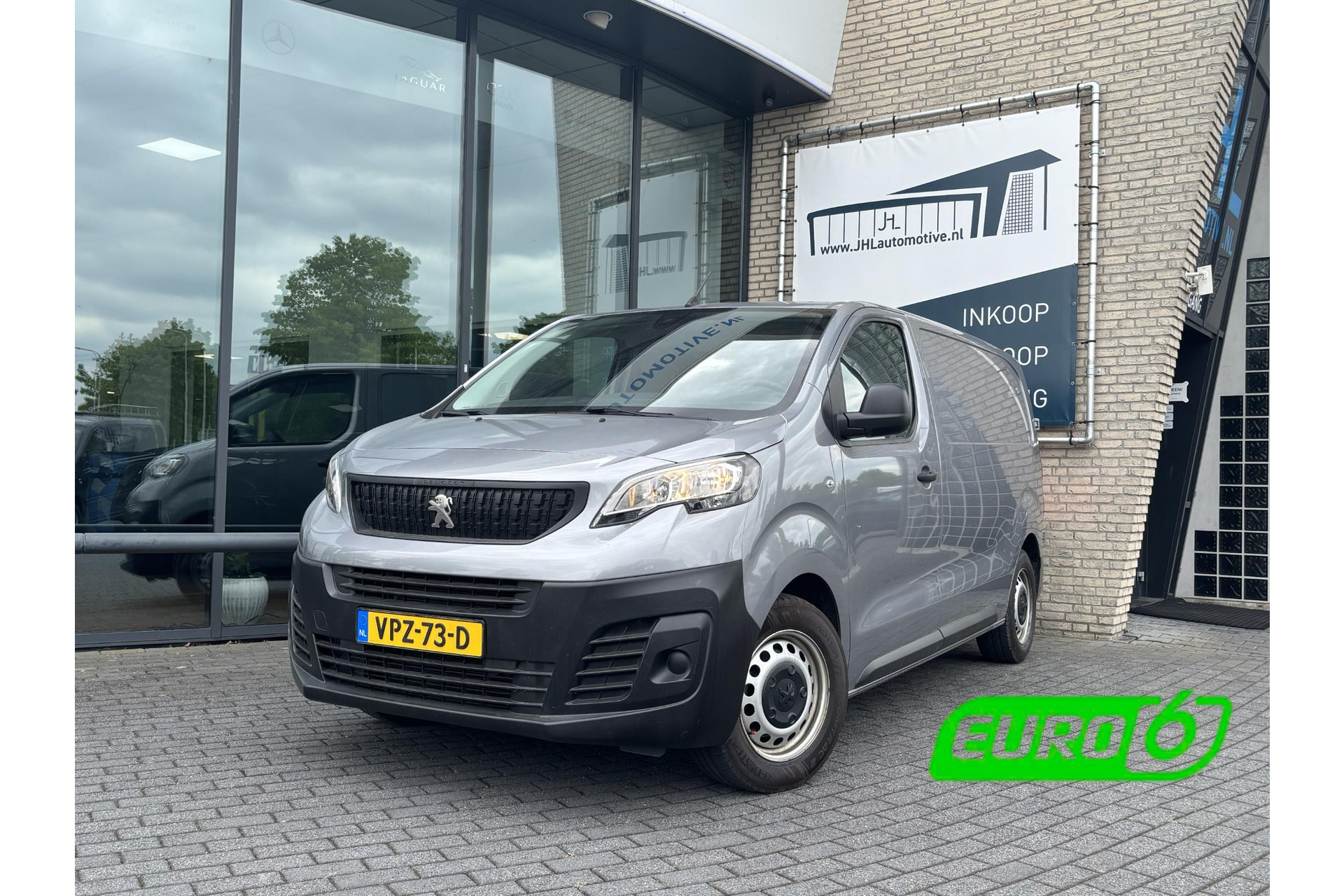 Peugeot Expert 2.0 BlueHDI 145*CARPLAY*DAB*A/C*CRUISE*NAVI*CAMERA